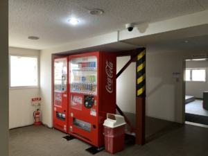 自動販売機（2F）